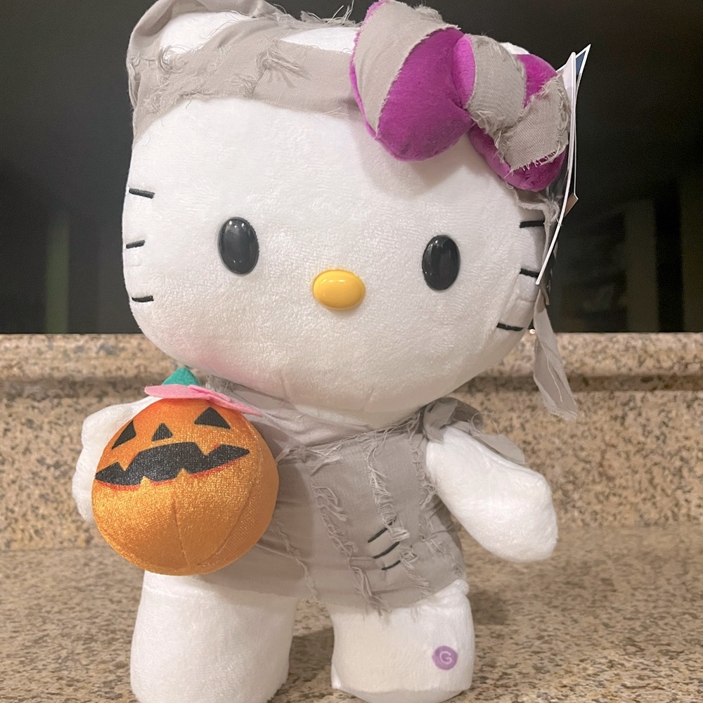 Hello Kitty Greeter